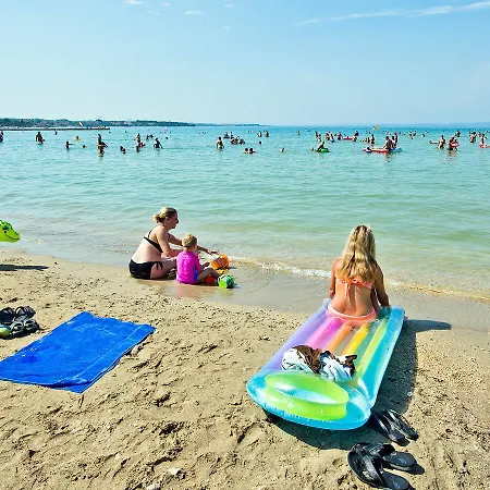 Zaton Holiday Resort.19 Apartamento Nin