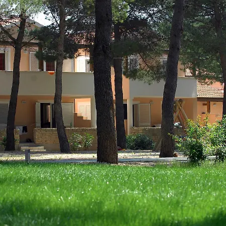 Zaton Holiday Resort.19 公寓 宁